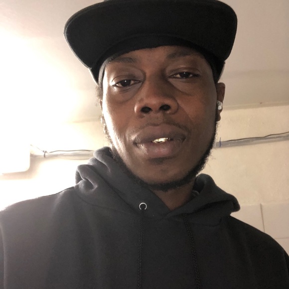 Meet your Posher, Vinton - Picture 1 of 1